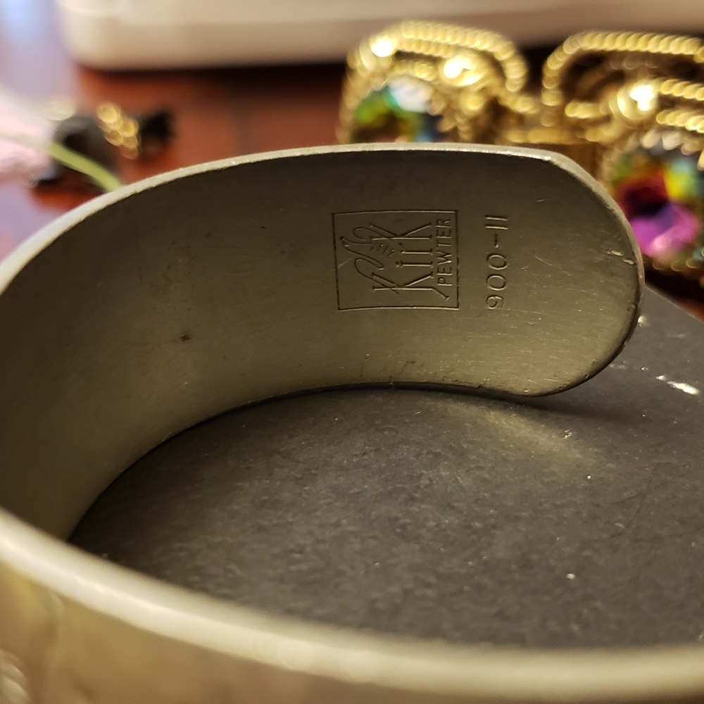 Bracelet - Picture 2 of 3